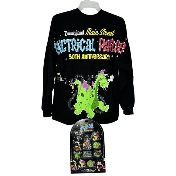 Disney 2022 Main Street Electrical Parade 50th Spirit Jersey size M and Magnets - Picture 1 of 10